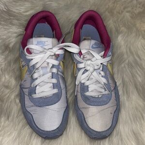 Nike Women’s Light Blue & Pink Retro Sneakers with Yellow Swoosh